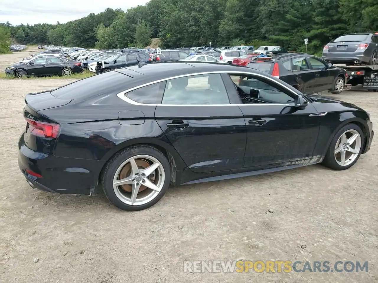 3 Photograph of a damaged car WAUENCF5XKA029611 AUDI A5 2019