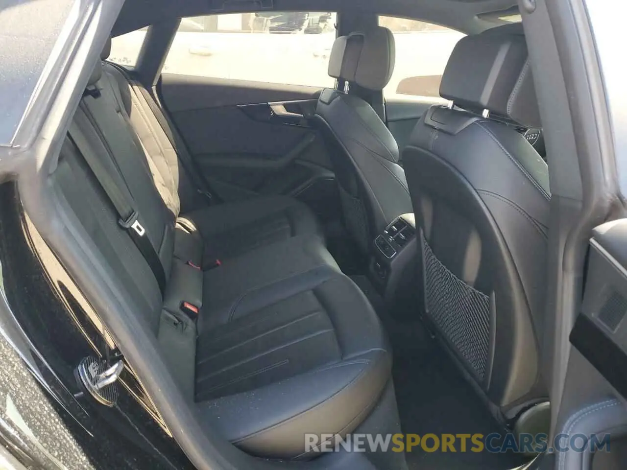 10 Photograph of a damaged car WAUENCF5XKA077867 AUDI A5 2019