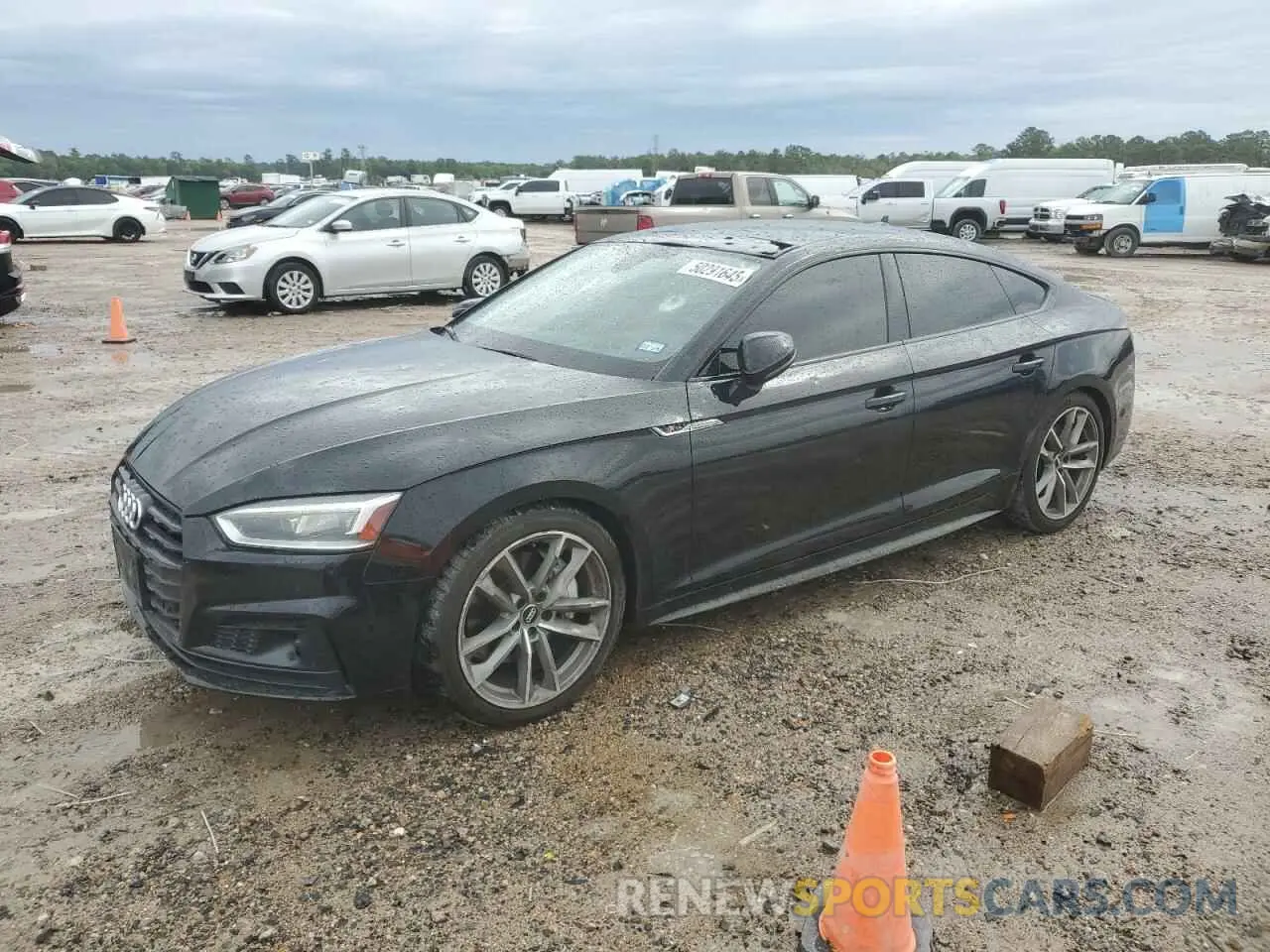 1 Photograph of a damaged car WAUFNCF52KA016694 AUDI A5 2019
