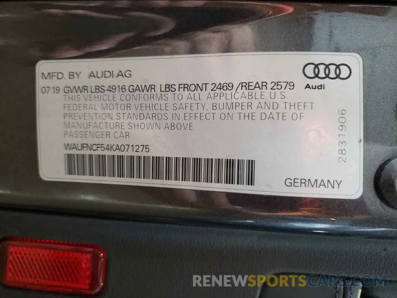 12 Photograph of a damaged car WAUFNCF54KA071275 AUDI A5 2019