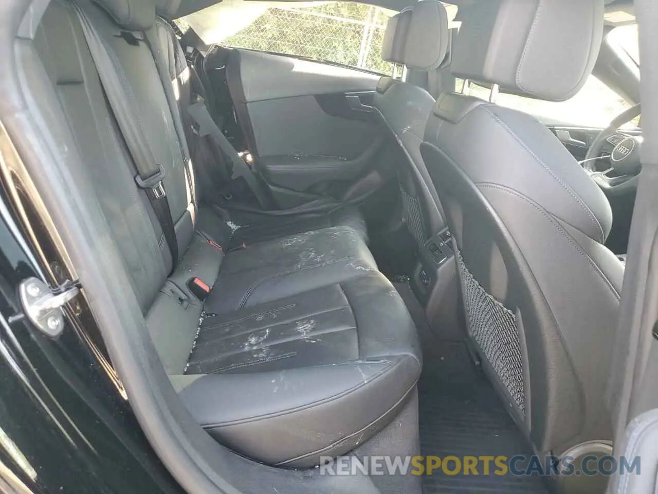 10 Photograph of a damaged car WAUFNCF56KA023860 AUDI A5 2019