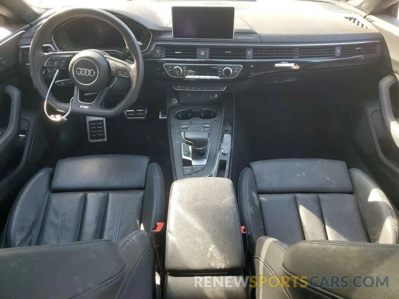 8 Photograph of a damaged car WAUFNCF56KA023860 AUDI A5 2019