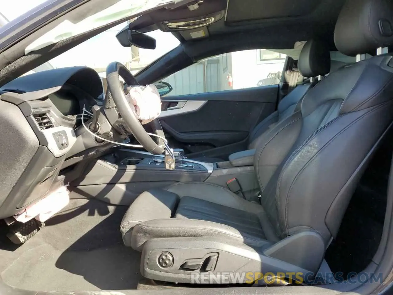 7 Photograph of a damaged car WAUTNAF59KA079525 AUDI A5 2019