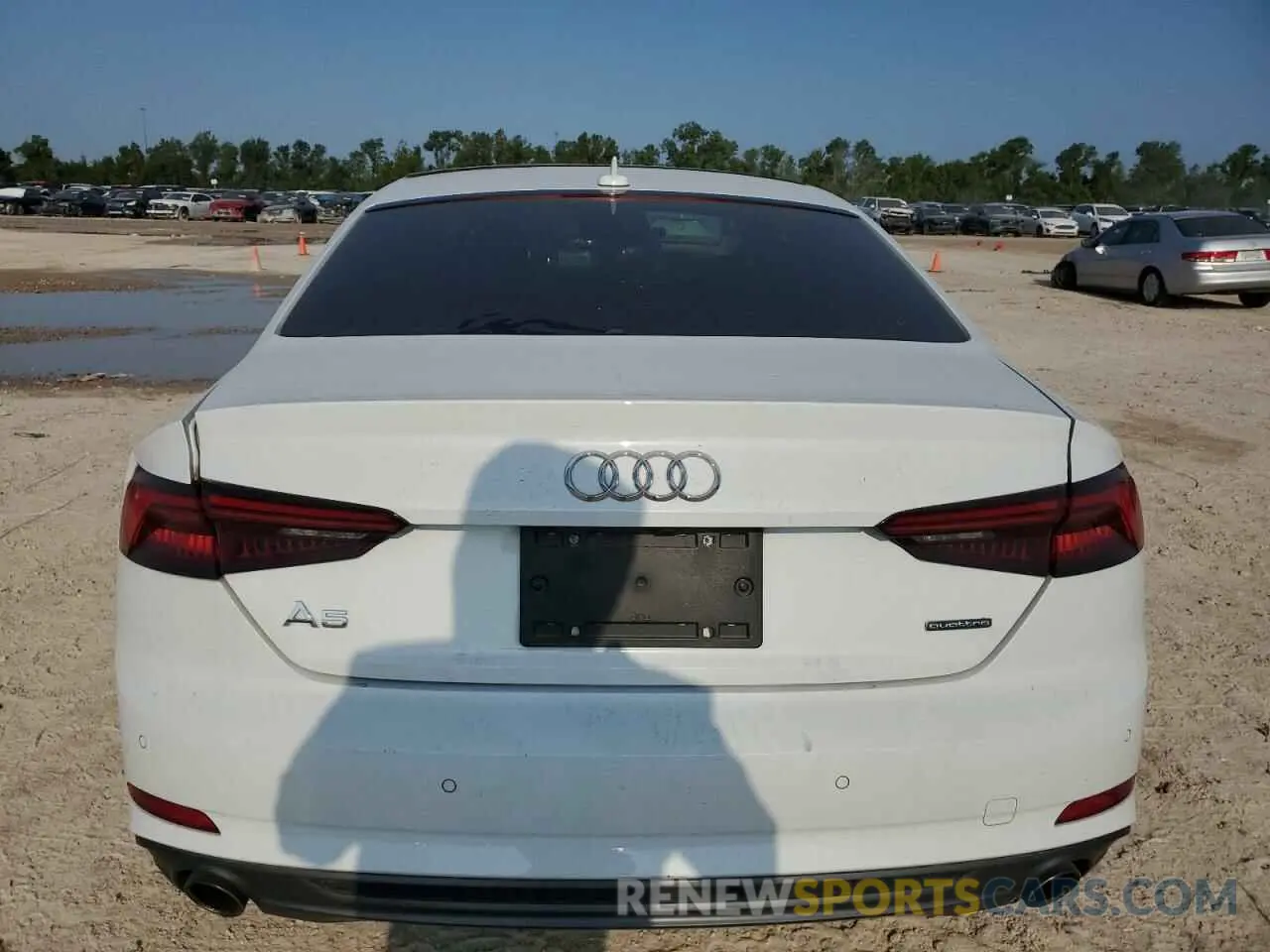 6 Photograph of a damaged car WAUUNAF58KA033351 AUDI A5 2019