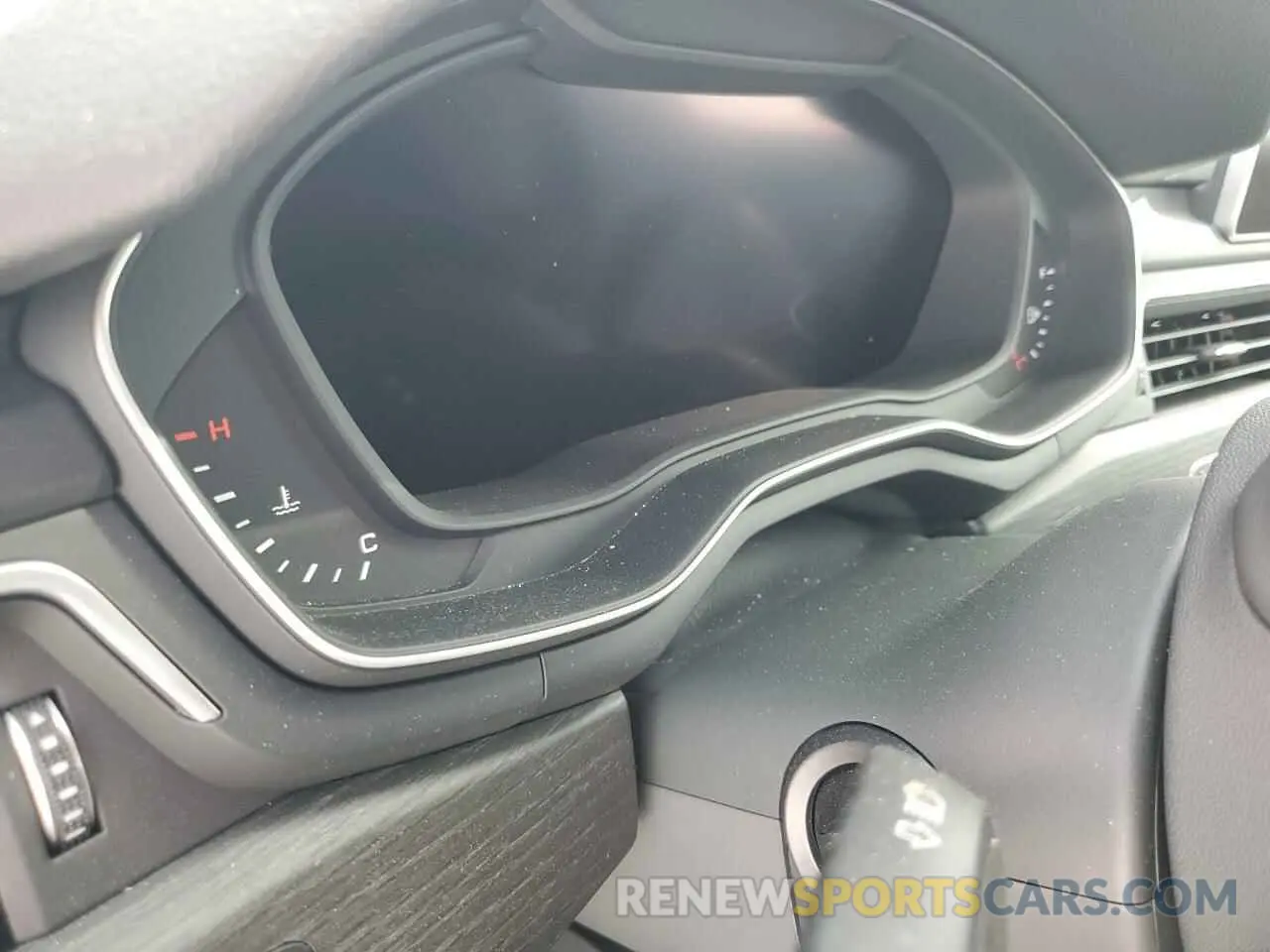 9 Photograph of a damaged car WAUYNGF50KN001622 AUDI A5 2019