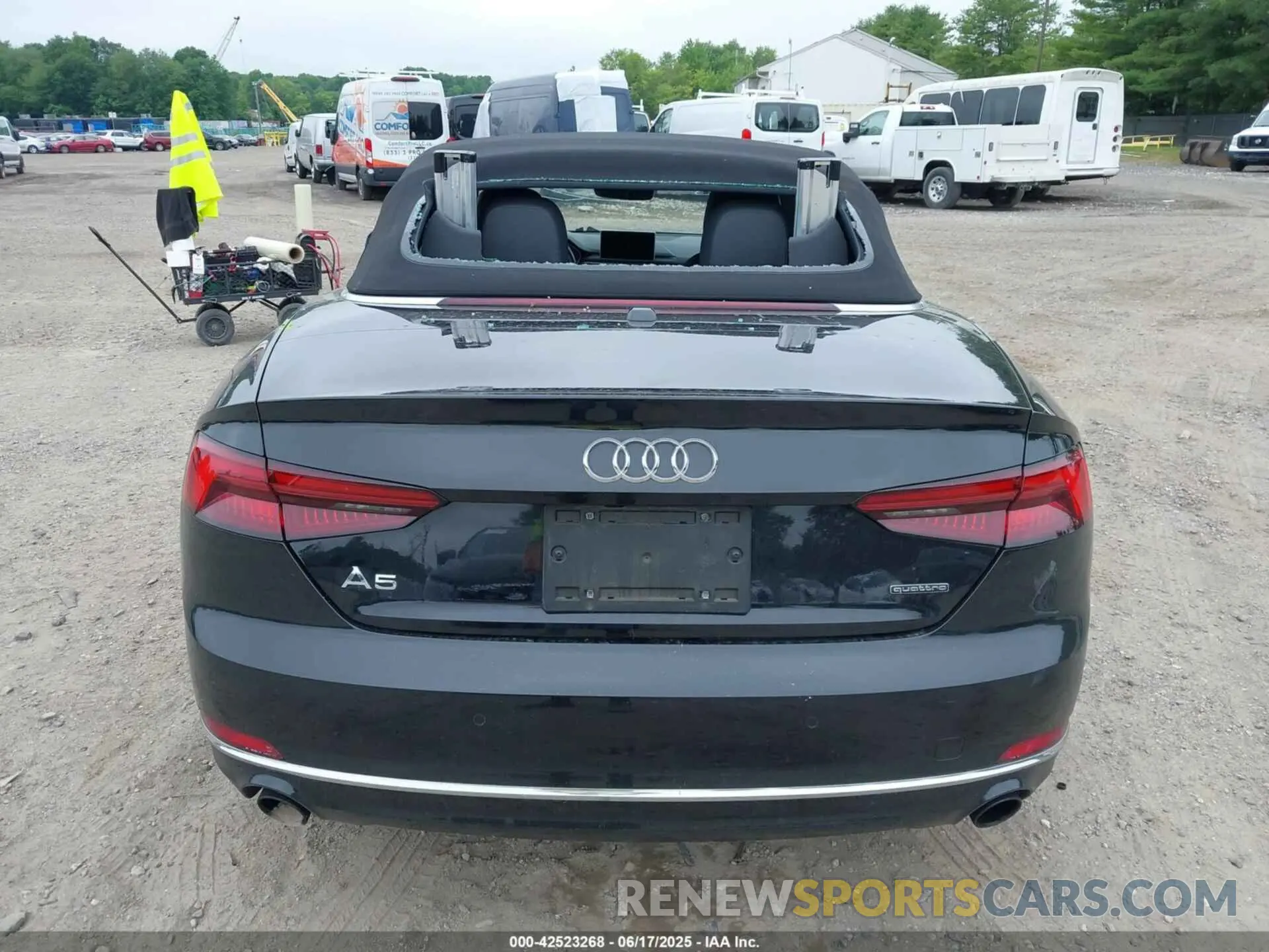 15 Photograph of a damaged car WAUYNGF51KN010099 AUDI A5 2019
