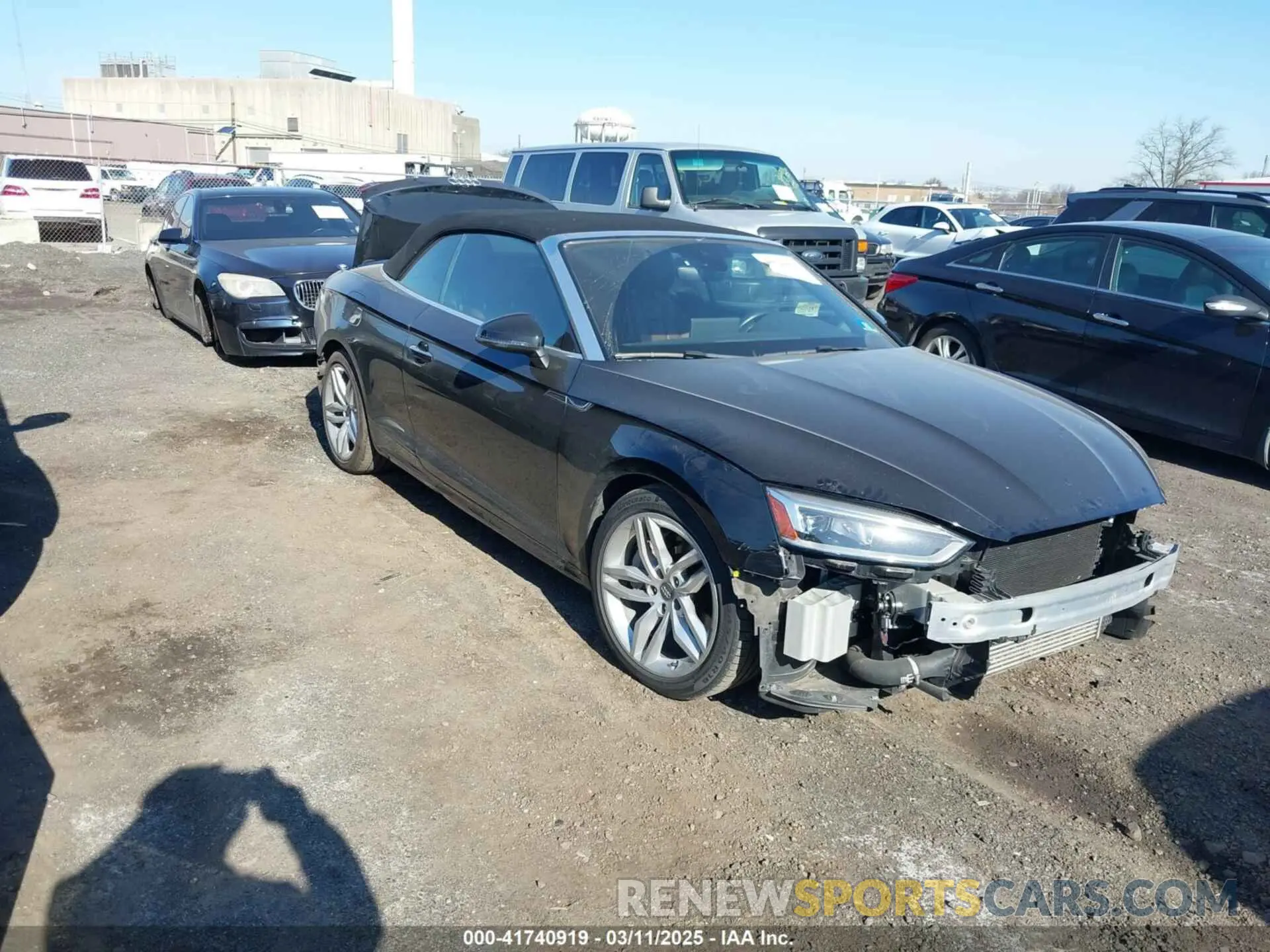 1 Photograph of a damaged car WAUYNGF55KN002121 AUDI A5 2019