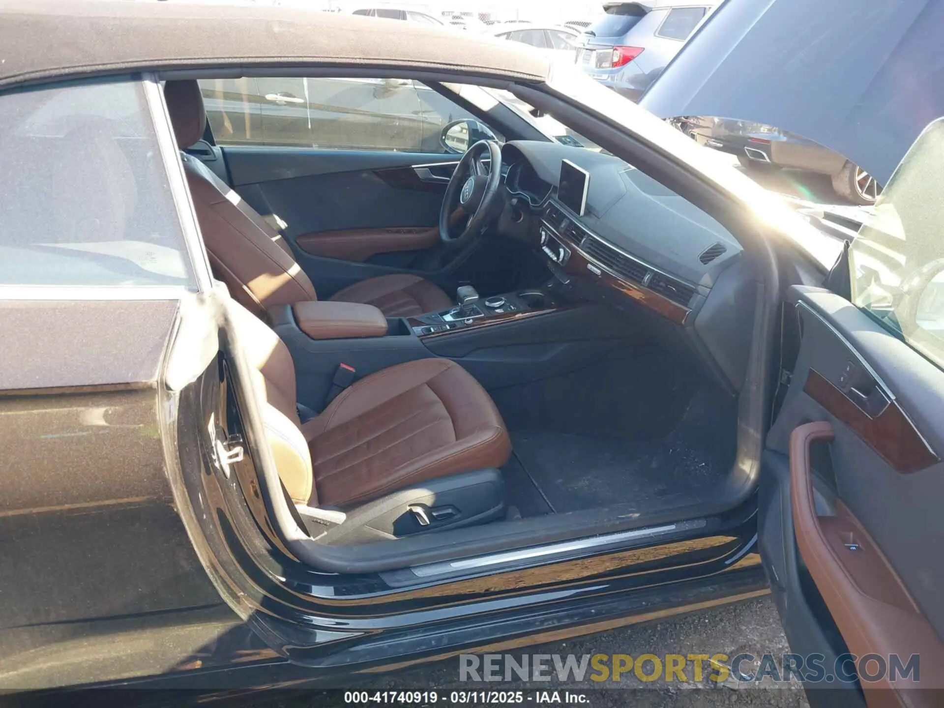 5 Photograph of a damaged car WAUYNGF55KN002121 AUDI A5 2019