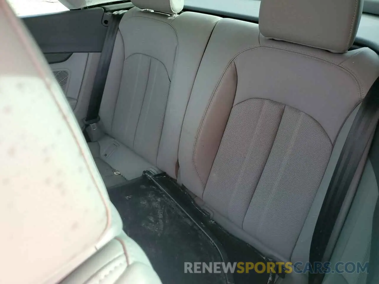 10 Photograph of a damaged car WAUYNGF57KN008969 AUDI A5 2019