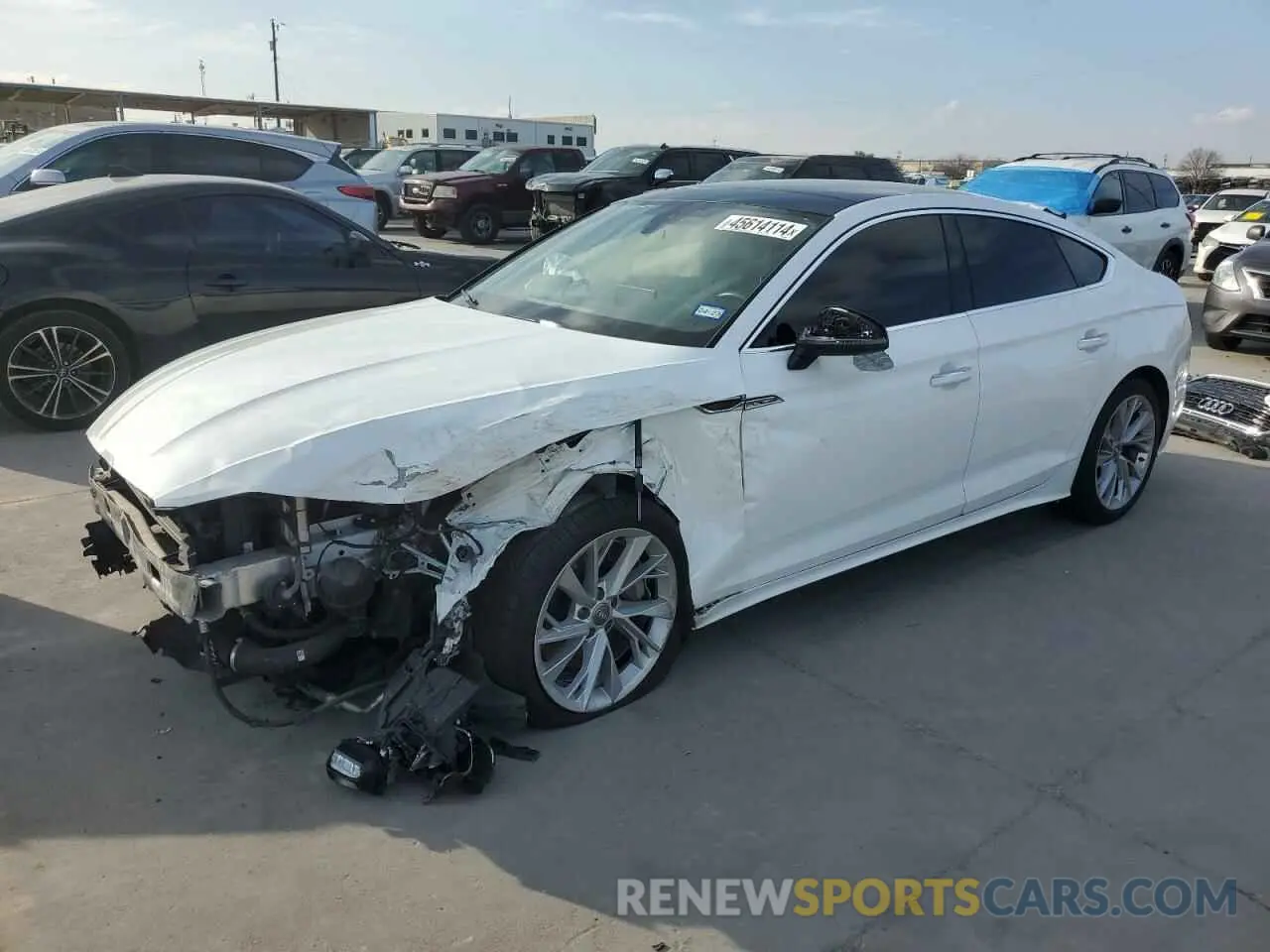 1 Photograph of a damaged car WAUANCF51LA006007 AUDI A5 2020