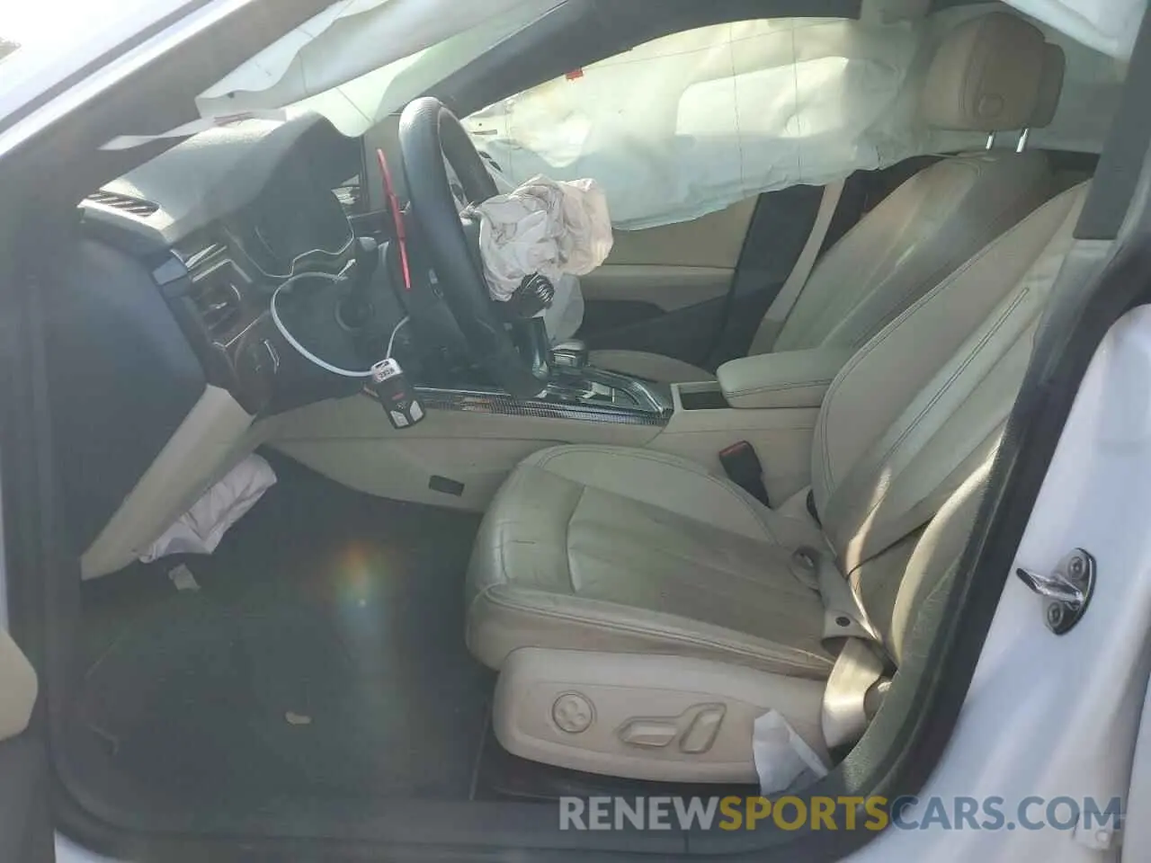 7 Photograph of a damaged car WAUANCF51LA006007 AUDI A5 2020