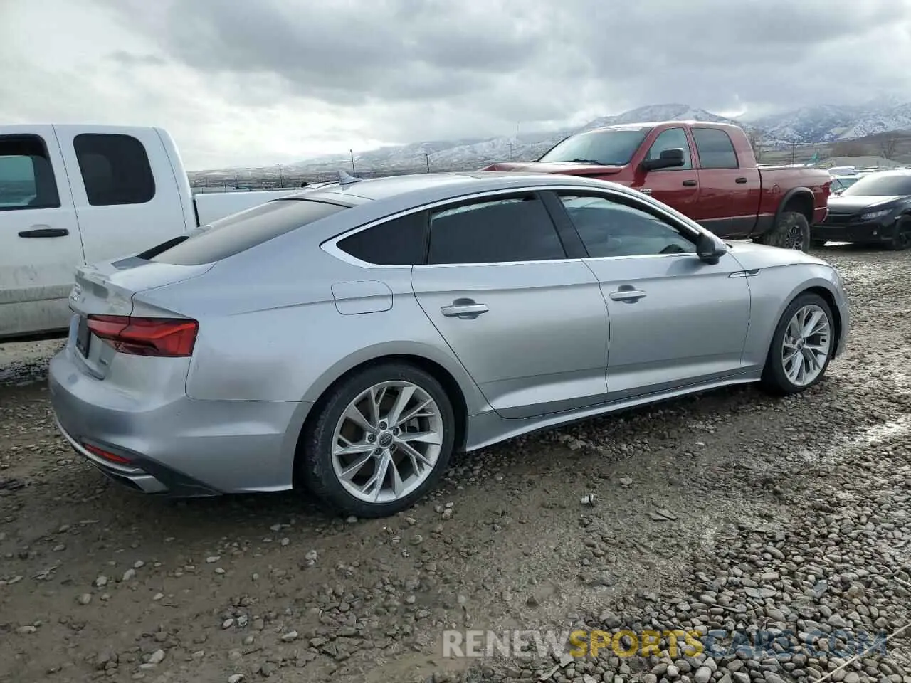 3 Photograph of a damaged car WAUANCF56LA009128 AUDI A5 2020