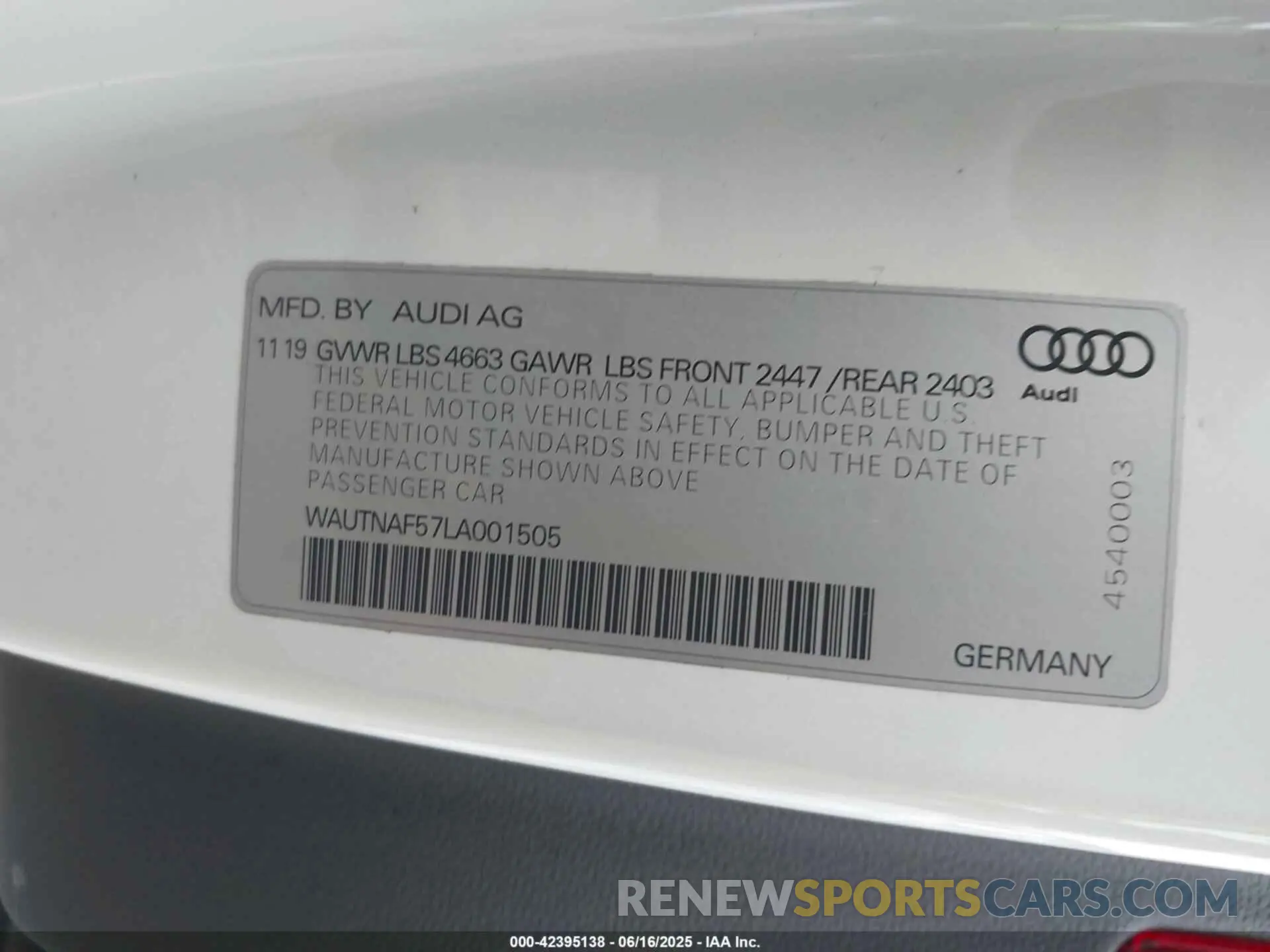 9 Photograph of a damaged car WAUTNAF57LA001505 AUDI A5 2020