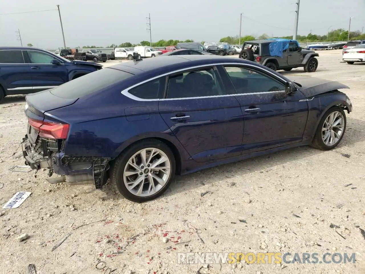 3 Photograph of a damaged car WAUABCF5XMA063056 AUDI A5 2021