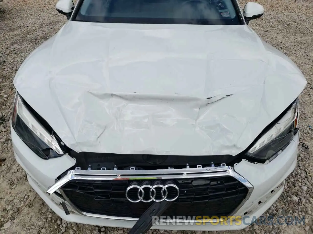 11 Photograph of a damaged car WAUCBCF59MA026038 AUDI A5 2021
