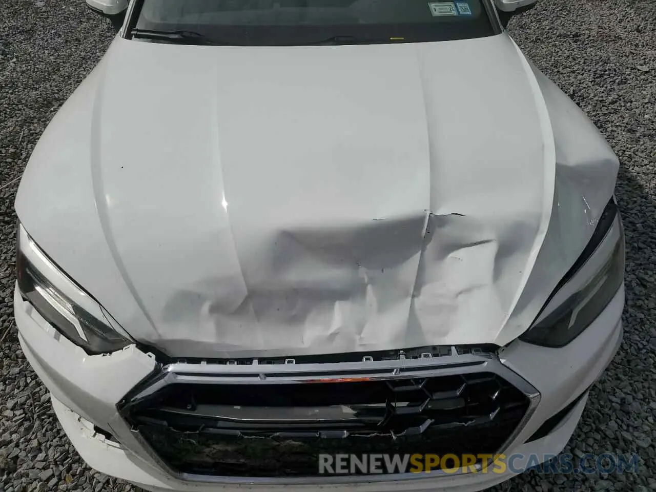 11 Photograph of a damaged car WAUDACF51MA016689 AUDI A5 2021