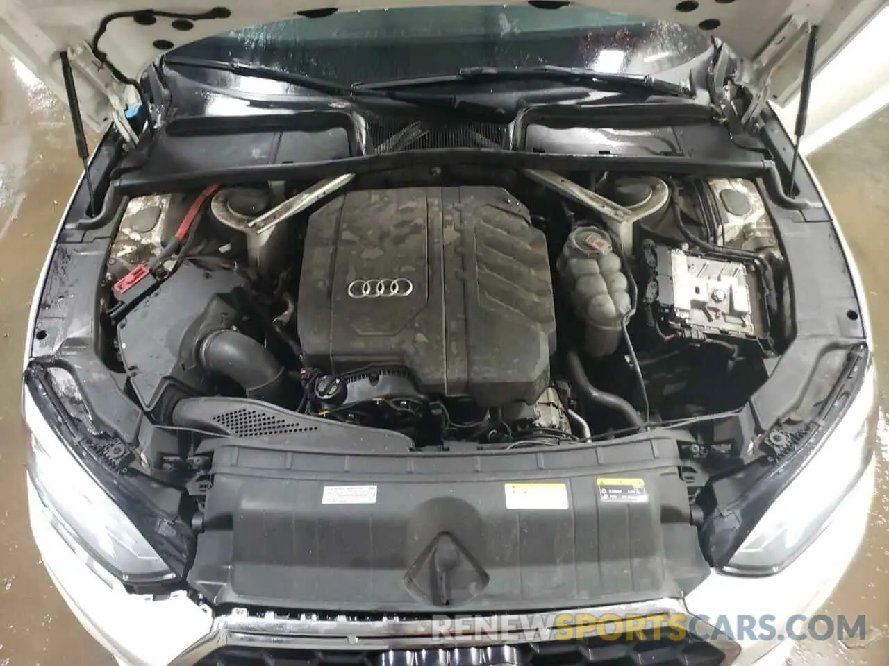 11 Photograph of a damaged car WAUDACF53MA016807 AUDI A5 2021