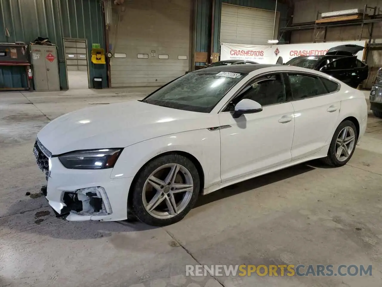 1 Photograph of a damaged car WAUDACF54MA016492 AUDI A5 2021