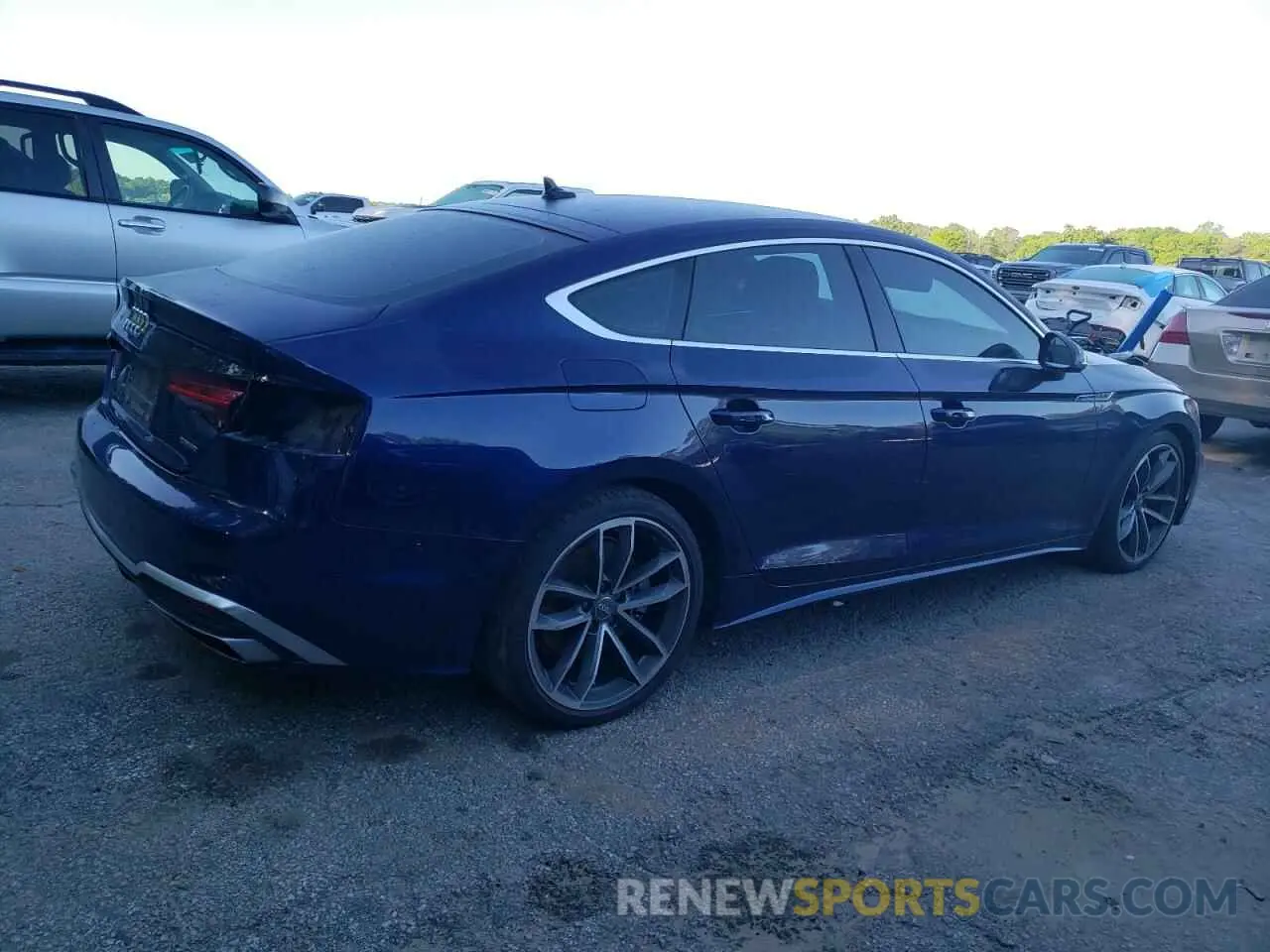 3 Photograph of a damaged car WAUFACF52MA007203 AUDI A5 2021