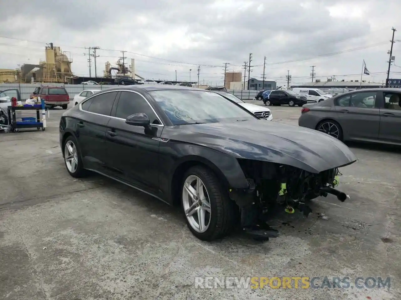 1 Photograph of a damaged car WAUFACF57MA051522 AUDI A5 2021