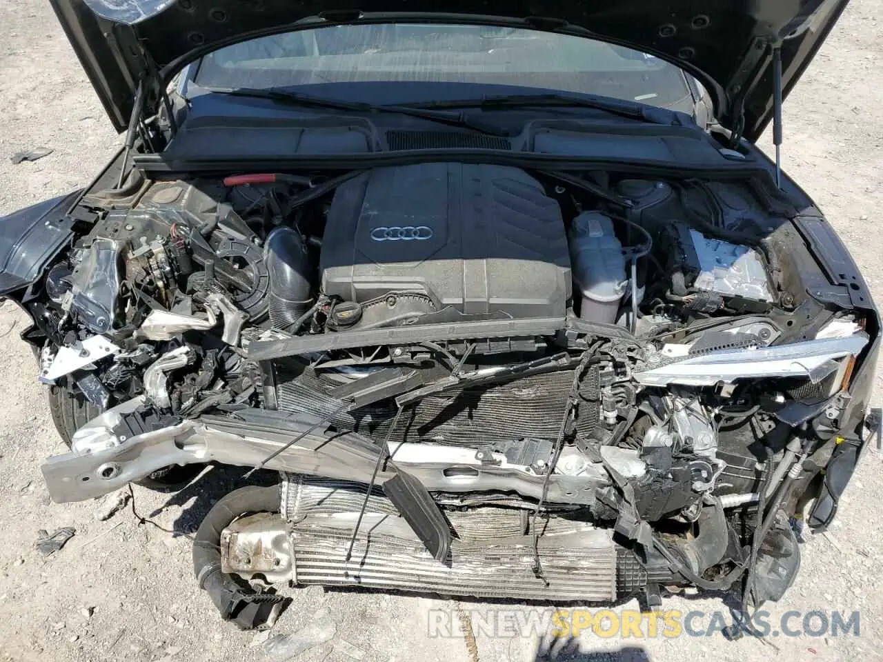 11 Photograph of a damaged car WAUWAGF56MN004871 AUDI A5 2021