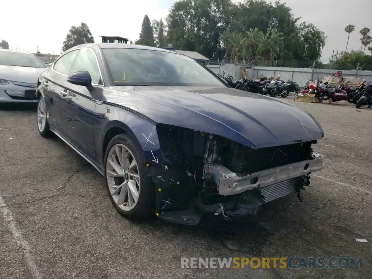 1 Photograph of a damaged car WAUABCF51NA003801 AUDI A5 2022