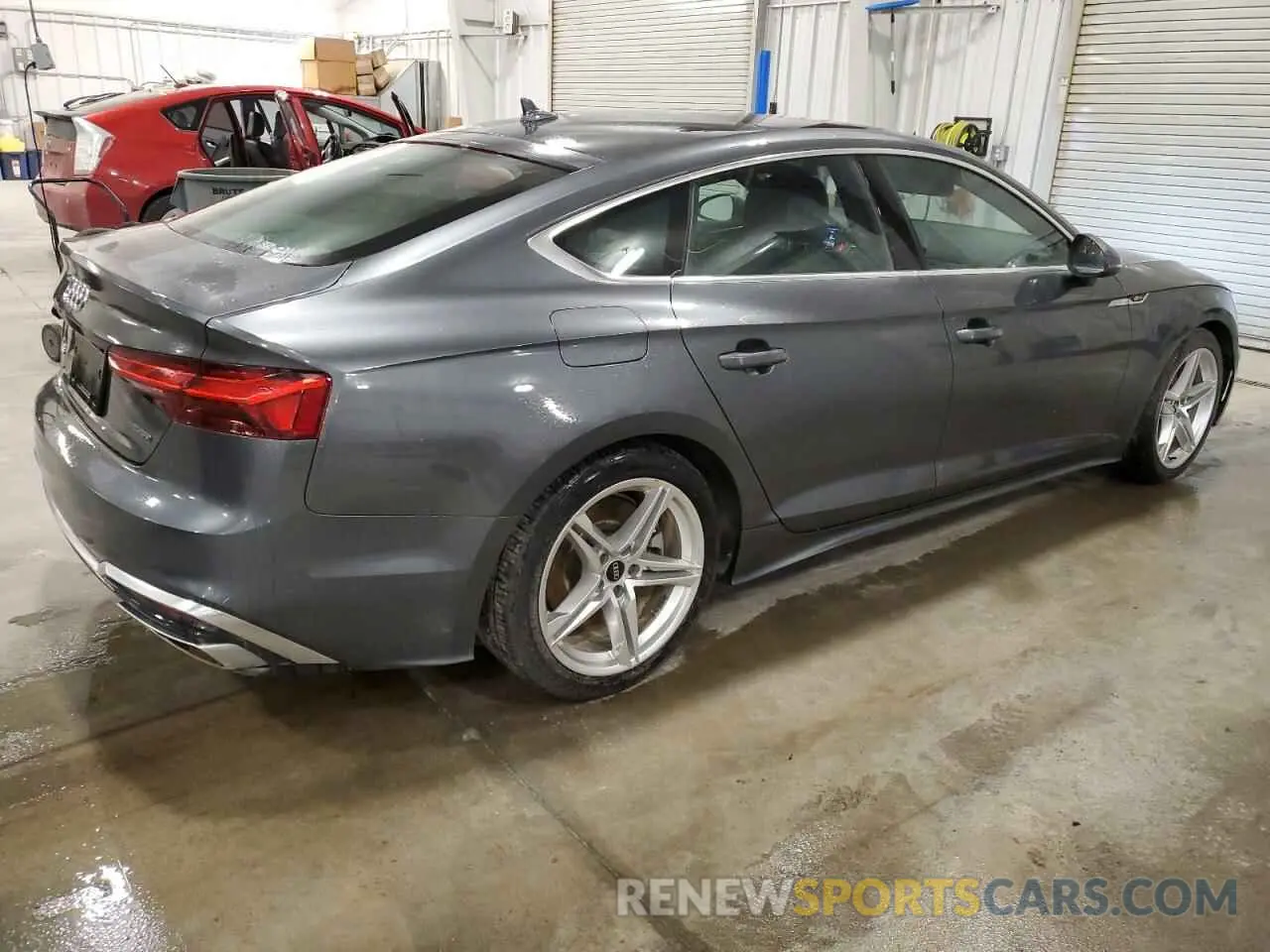 3 Photograph of a damaged car WAUDACF52NA014144 AUDI A5 2022