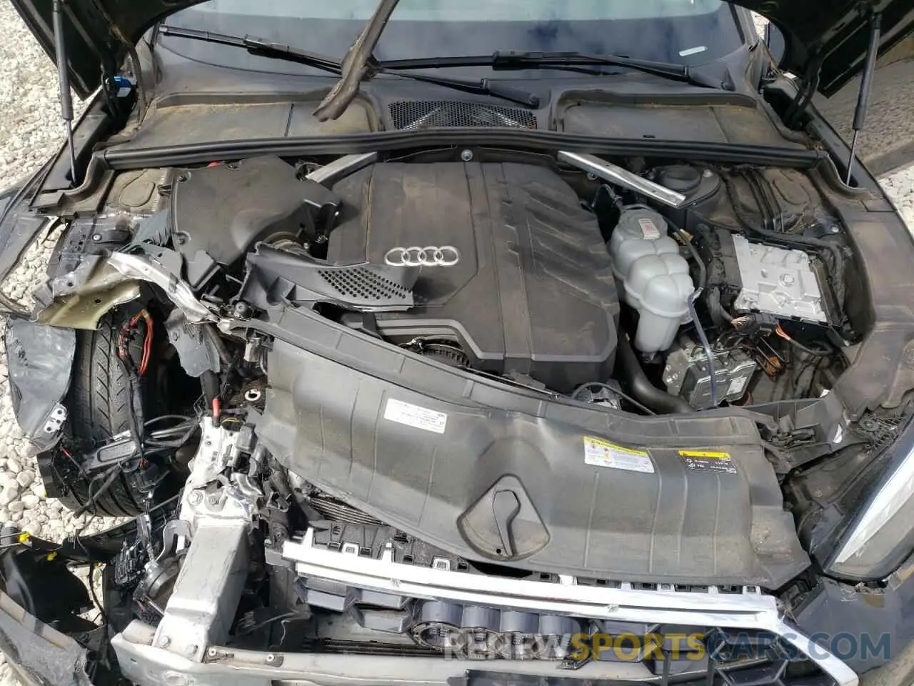 11 Photograph of a damaged car WAUFACF51NA015603 AUDI A5 2022