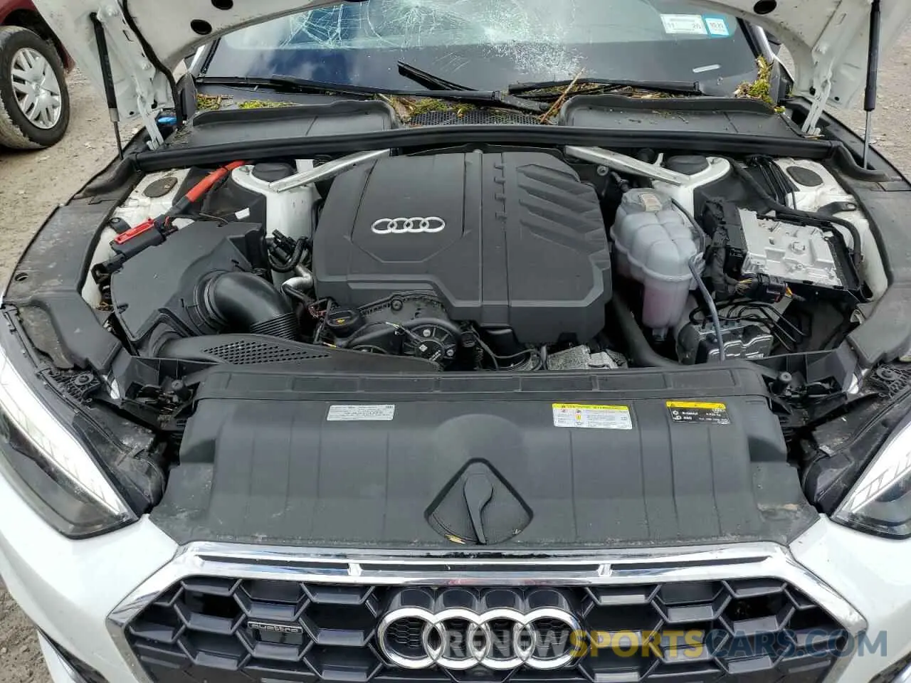 11 Photograph of a damaged car WAUFACF59NA018118 AUDI A5 2022