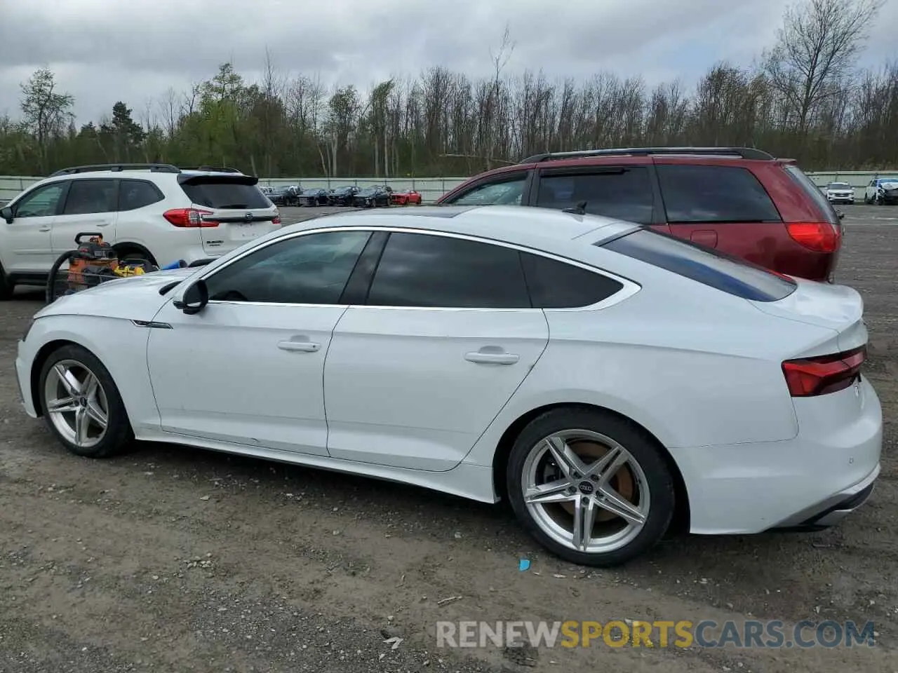 2 Photograph of a damaged car WAUFACF59NA018118 AUDI A5 2022