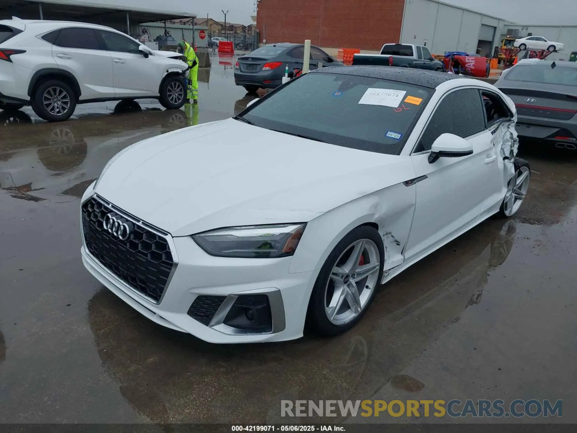 2 Photograph of a damaged car WAUSAAF52NA031196 AUDI A5 2022