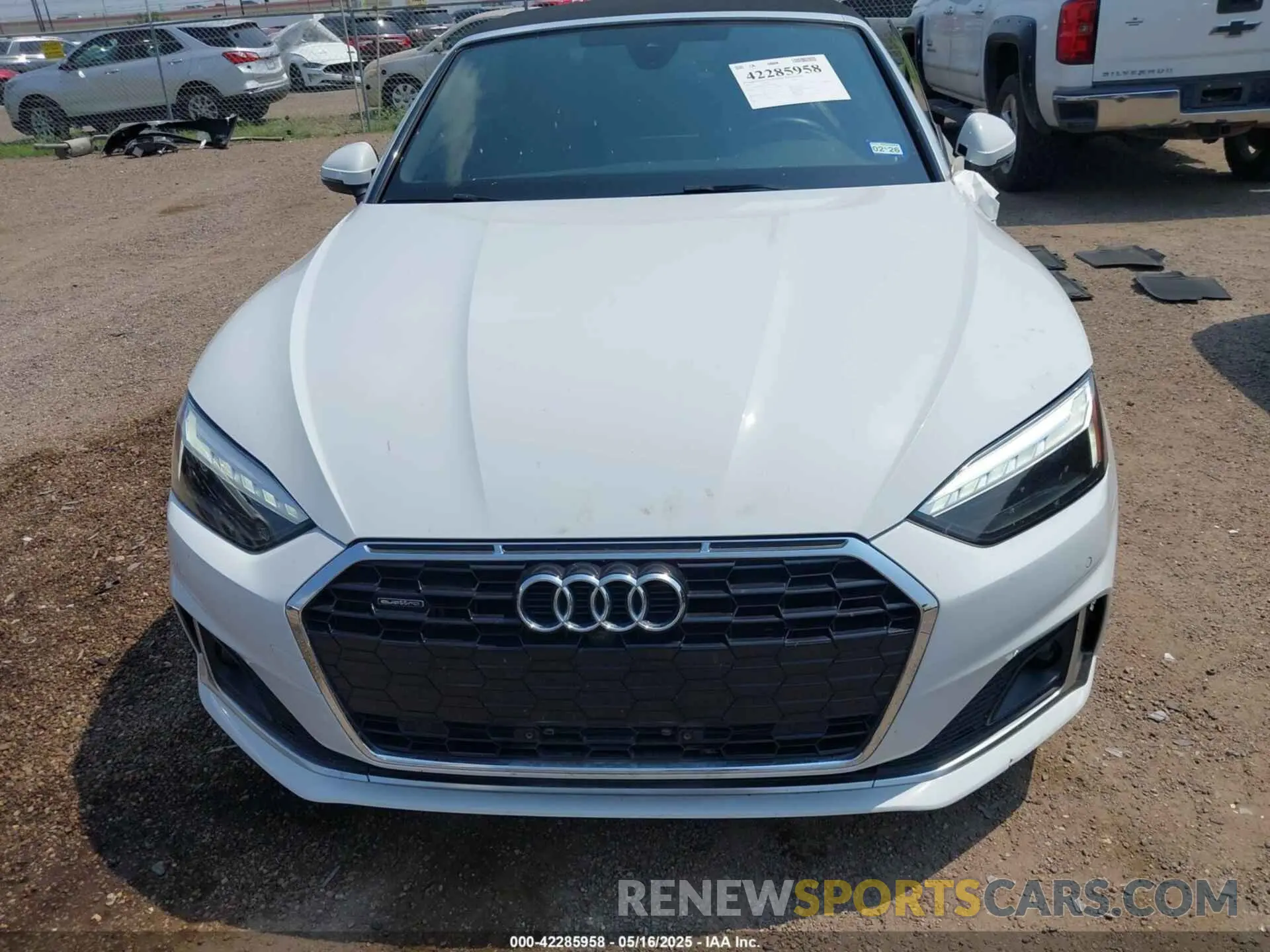 12 Photograph of a damaged car WAUWAGF35NN004585 AUDI A5 2022