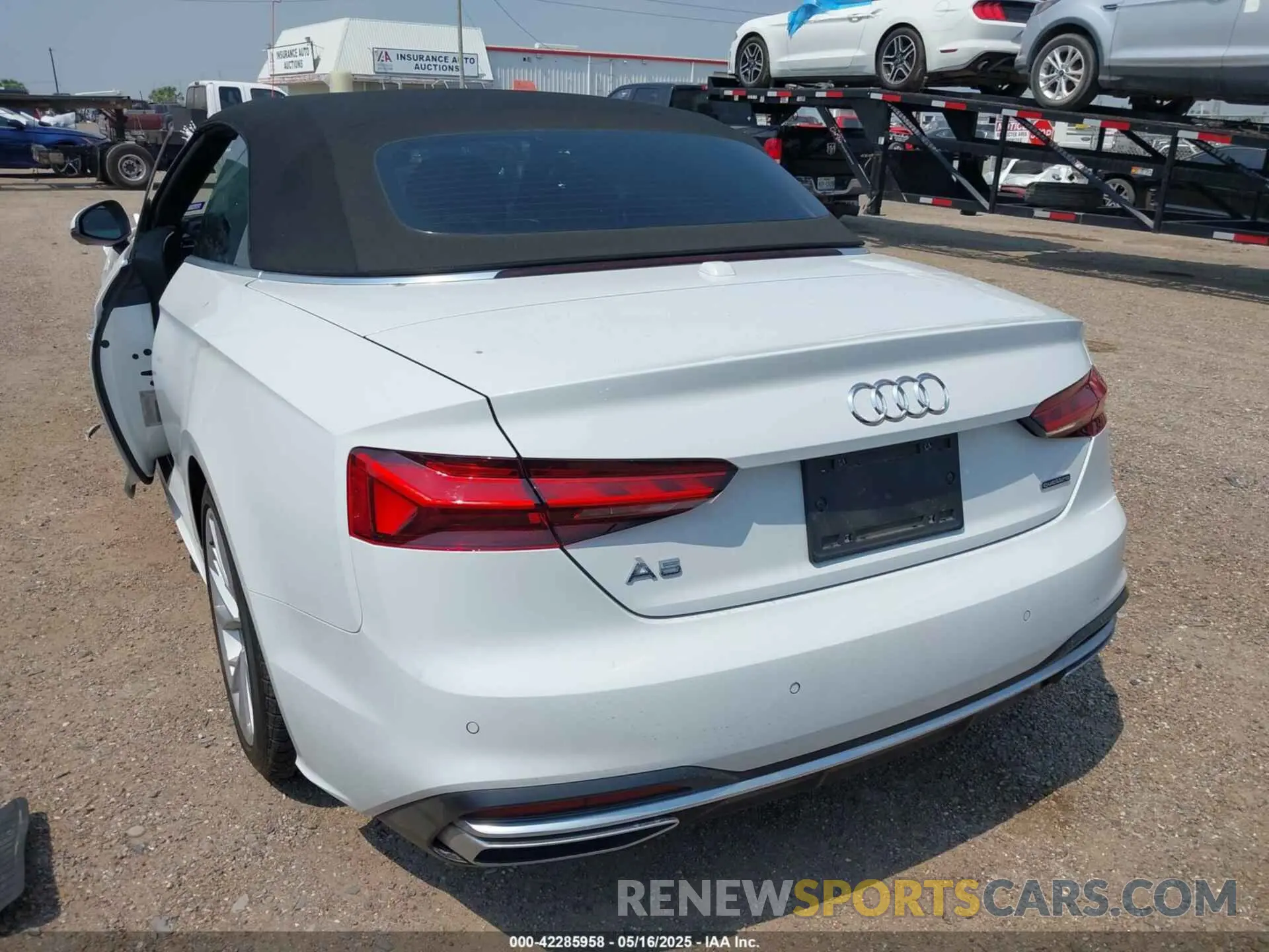 3 Photograph of a damaged car WAUWAGF35NN004585 AUDI A5 2022