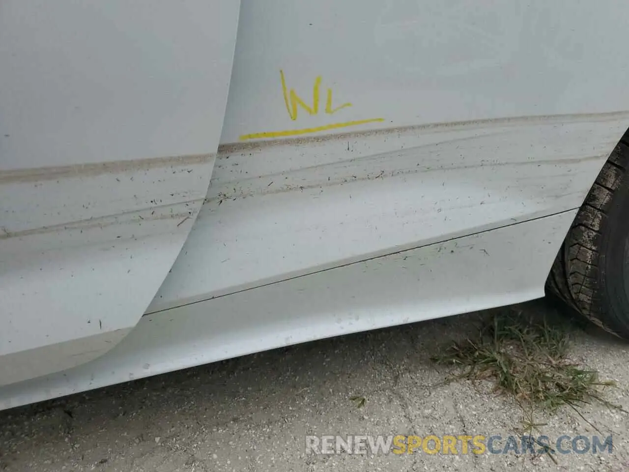 12 Photograph of a damaged car WAUWAGF57NN001723 AUDI A5 2022