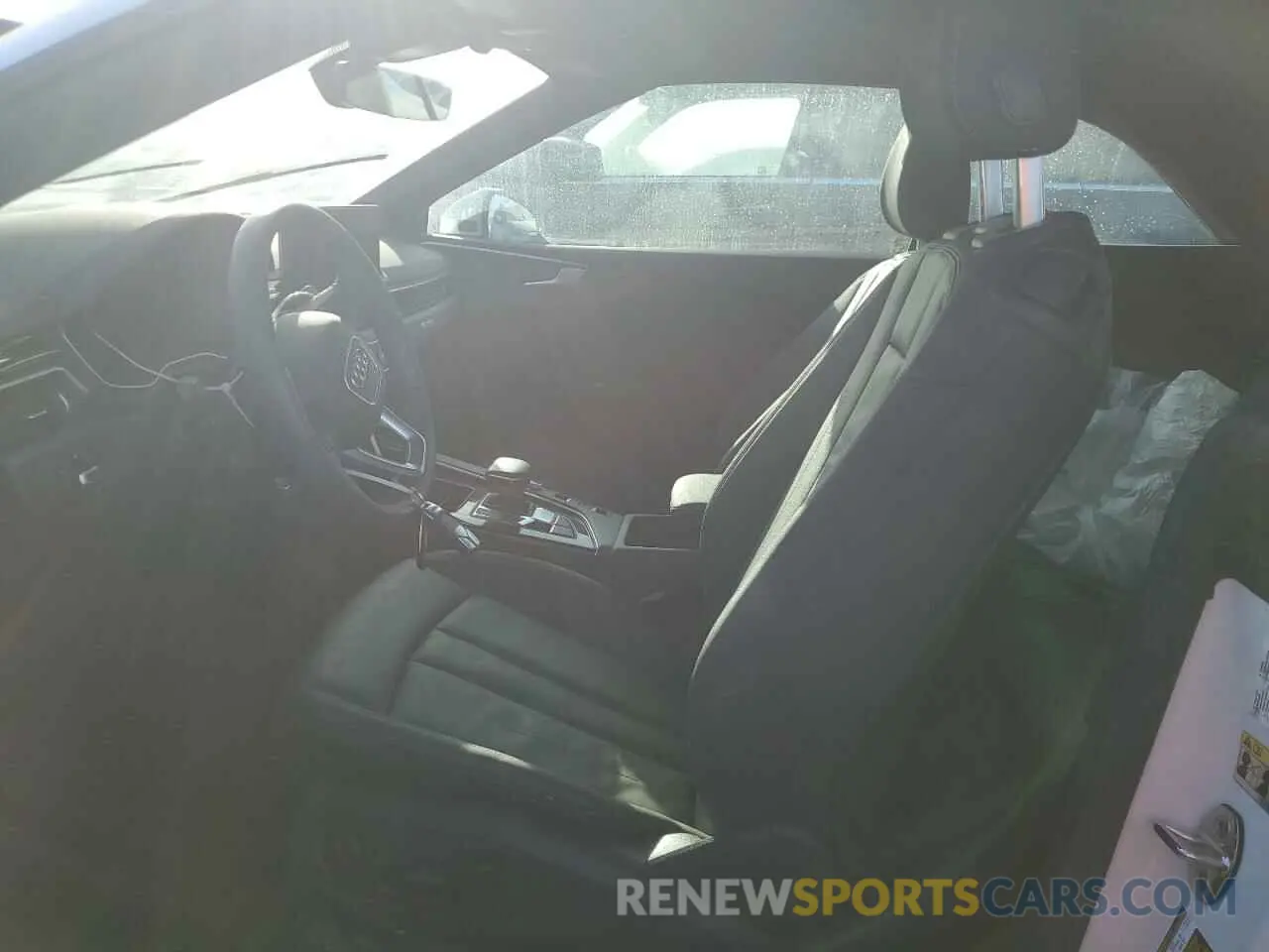 7 Photograph of a damaged car WAUWAGF57NN001723 AUDI A5 2022