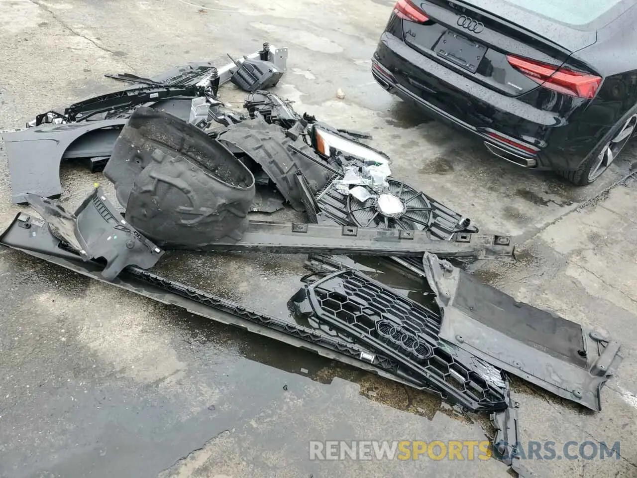 14 Photograph of a damaged car WAUFACF51PA066103 AUDI A5 2023