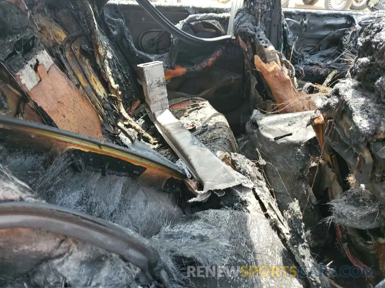 10 Photograph of a damaged car WAUDACF51RA032172 AUDI A5 2024