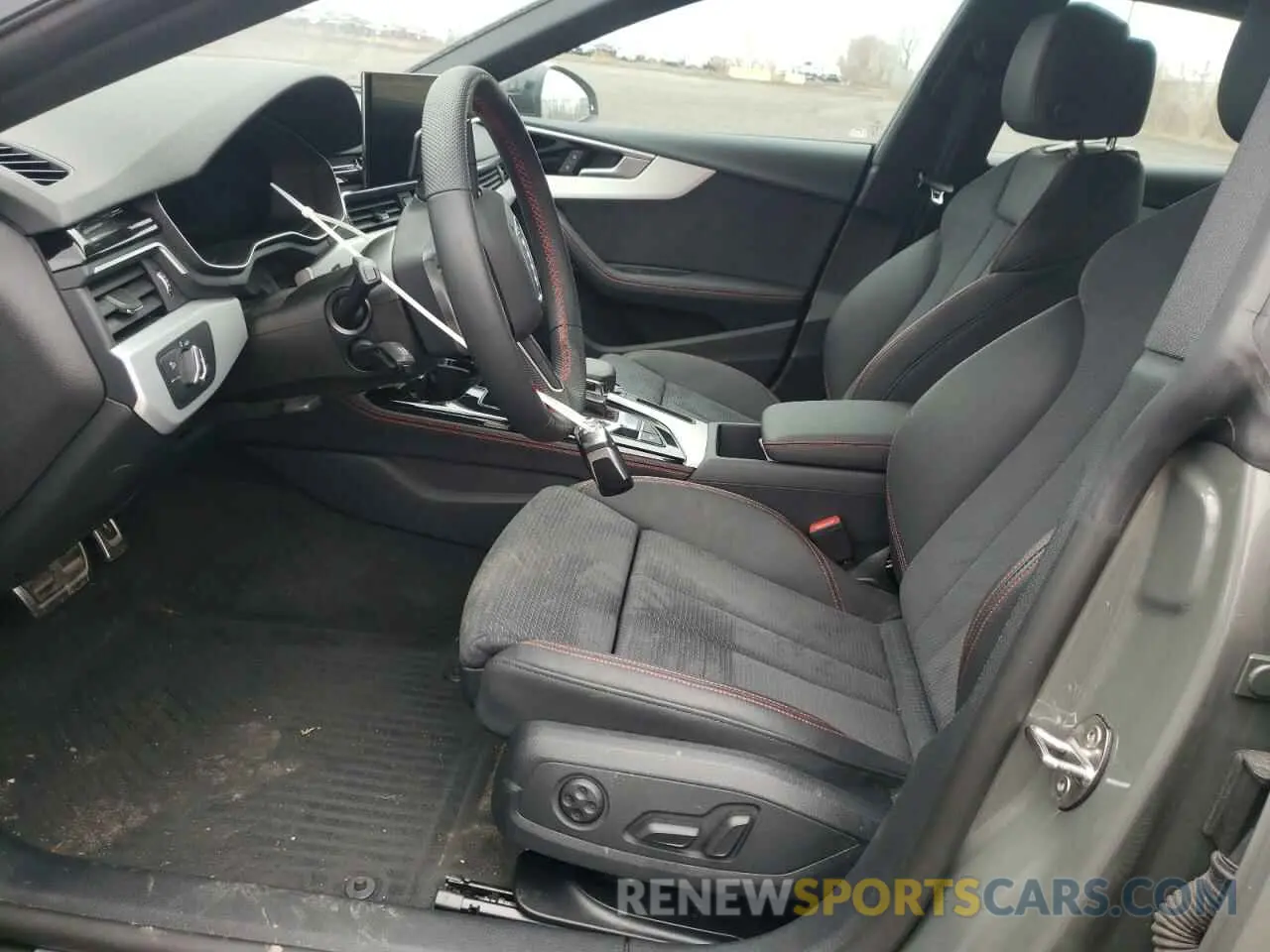 7 Photograph of a damaged car WAUFACF52RA103095 AUDI A5 2024