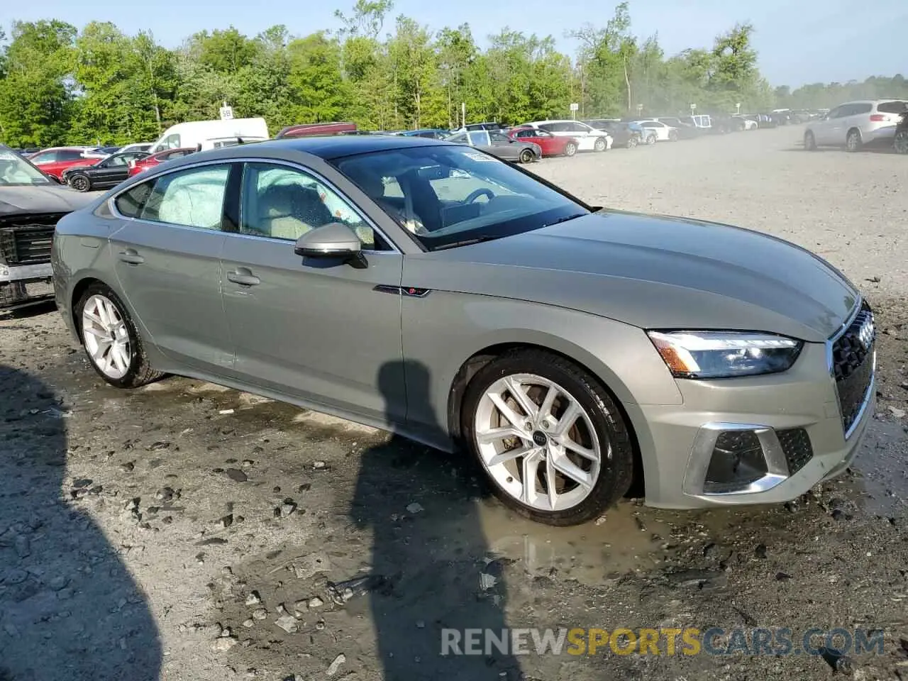 4 Photograph of a damaged car WAUFACF59RA083184 AUDI A5 2024
