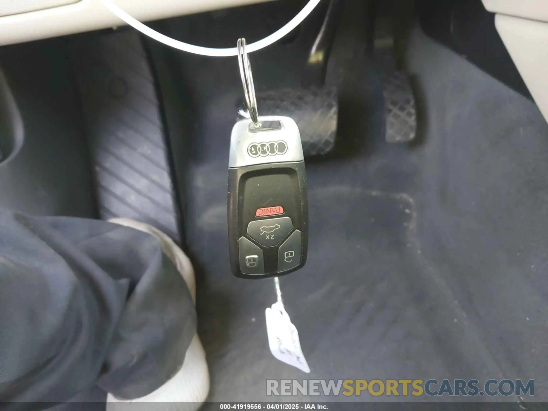 11 Photograph of a damaged car WAUWNGF50LN000334 AUDI A5 CABRIOLET 2020