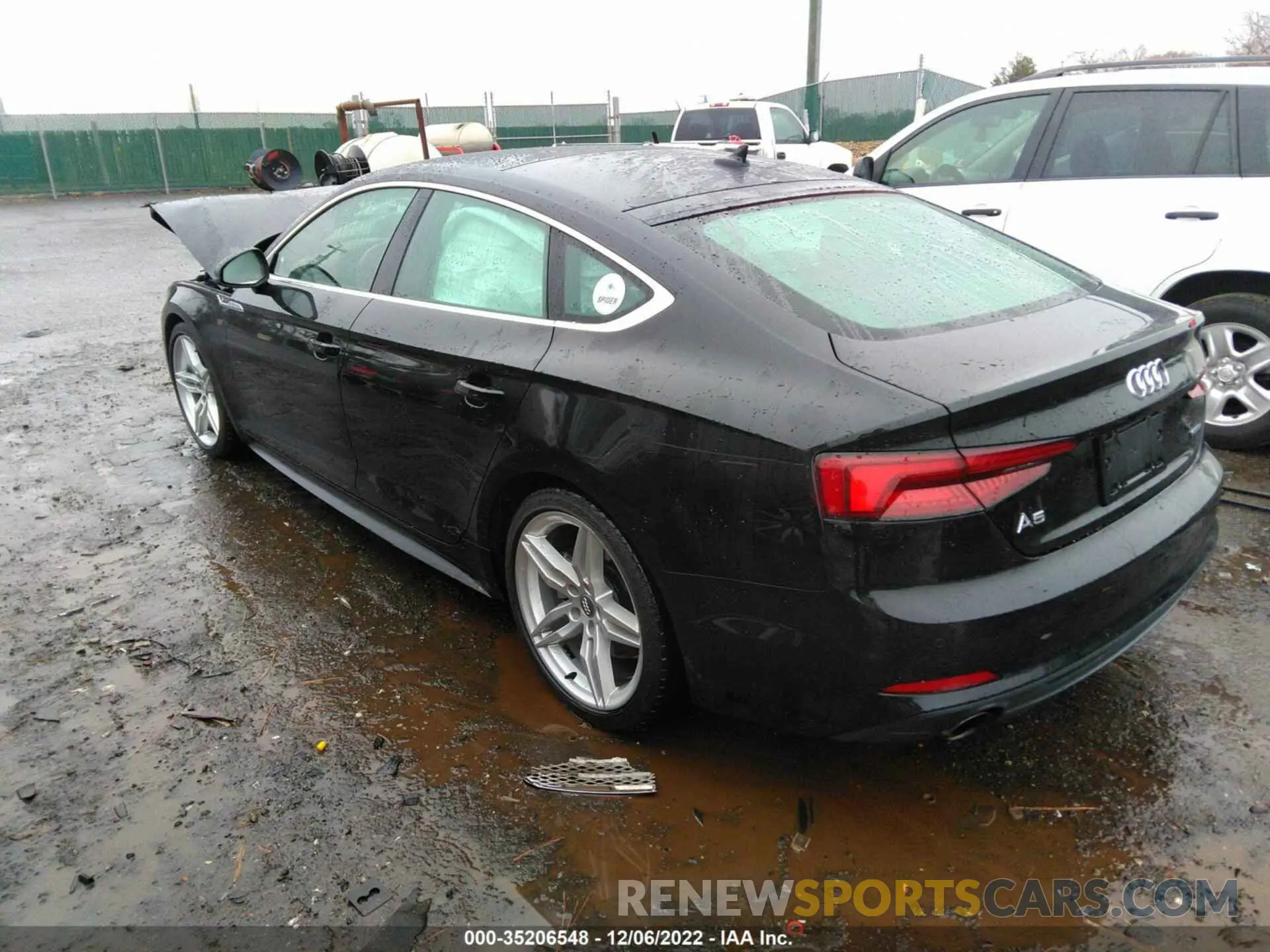 3 Photograph of a damaged car WAUENCF50KA023364 AUDI A5 SPORTBACK 2019