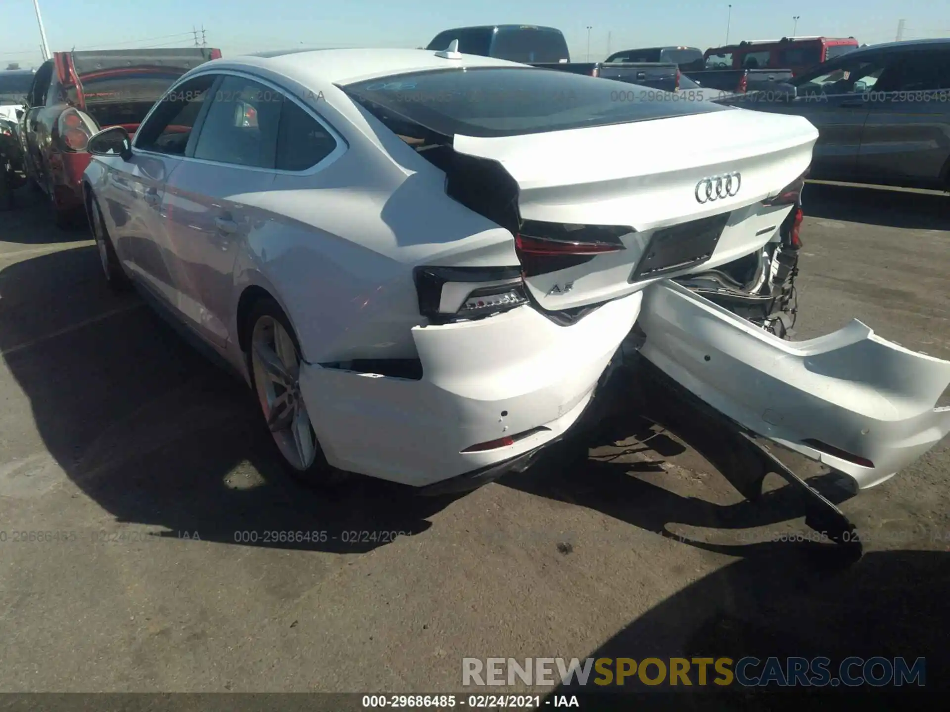 3 Photograph of a damaged car WAUENCF50KA035904 AUDI A5 SPORTBACK 2019