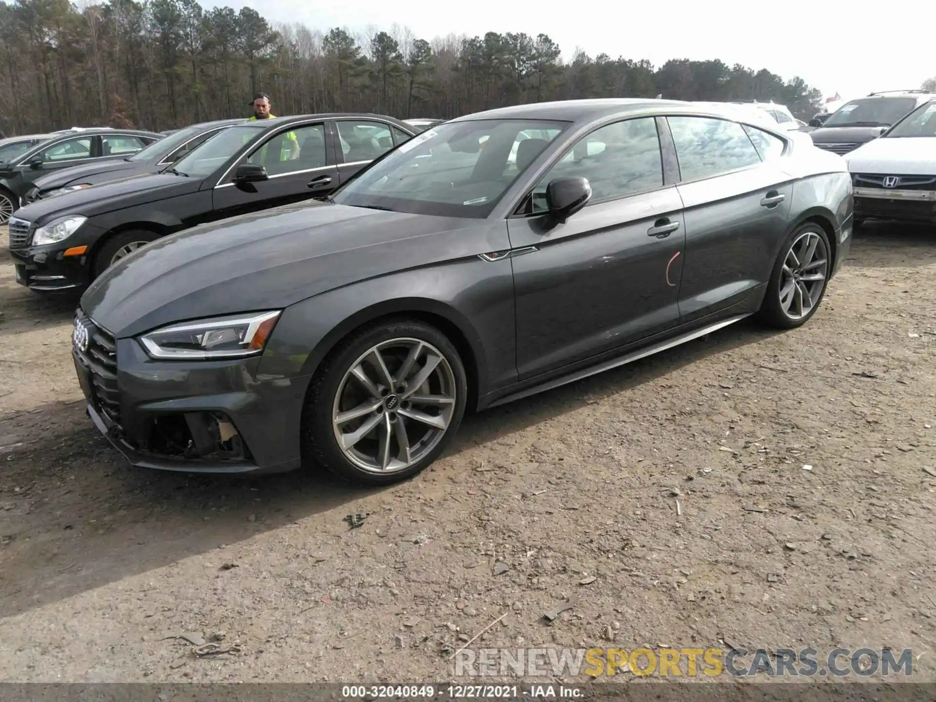 2 Photograph of a damaged car WAUFNCF50KA032795 AUDI A5 SPORTBACK 2019