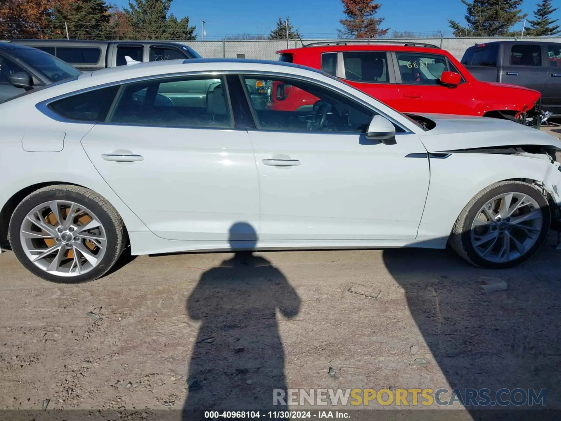 13 Photograph of a damaged car WAUANCF52LA002368 AUDI A5 SPORTBACK 2020