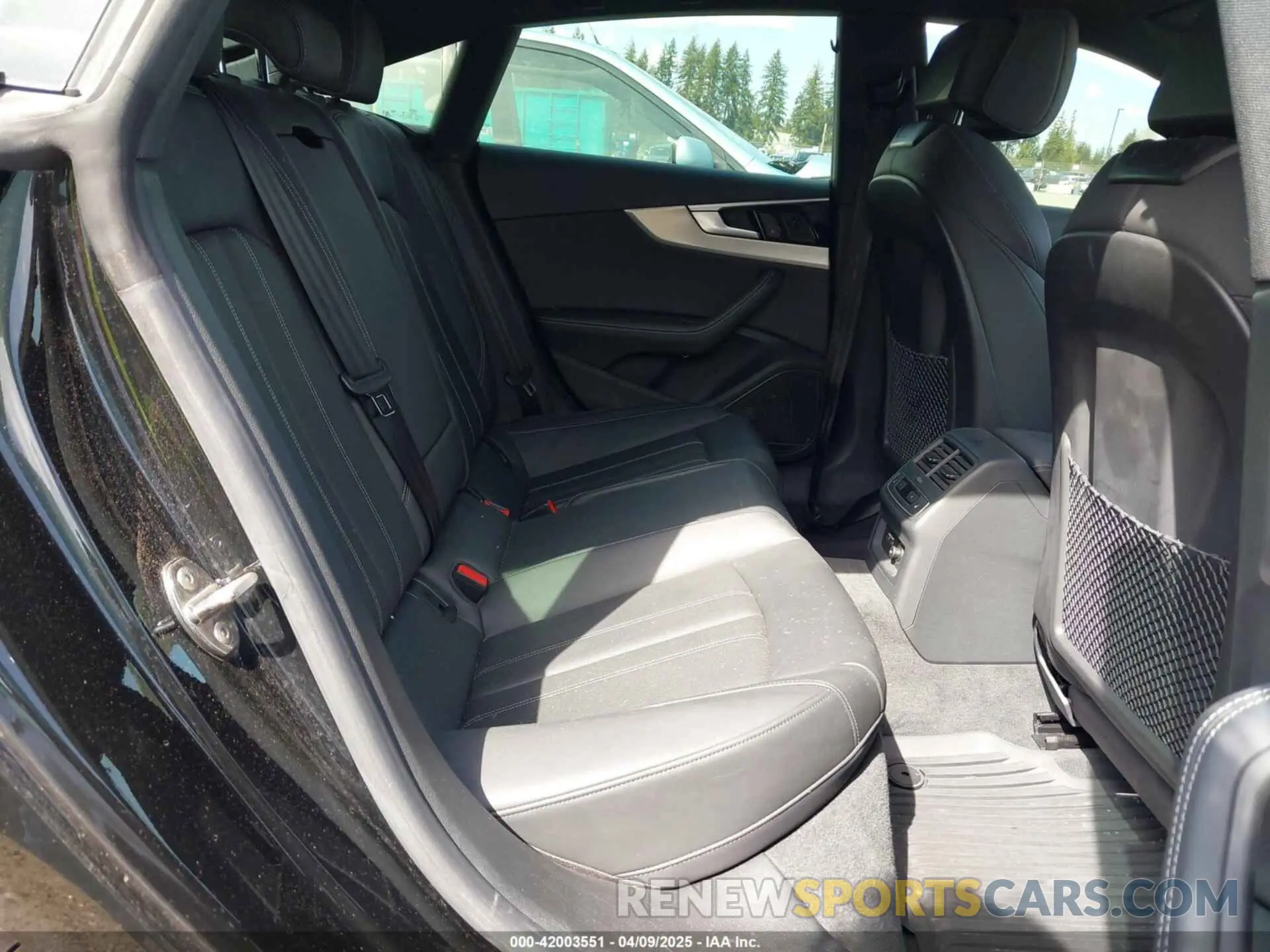 8 Photograph of a damaged car WAUBNCF50LA004494 AUDI A5 SPORTBACK 2020