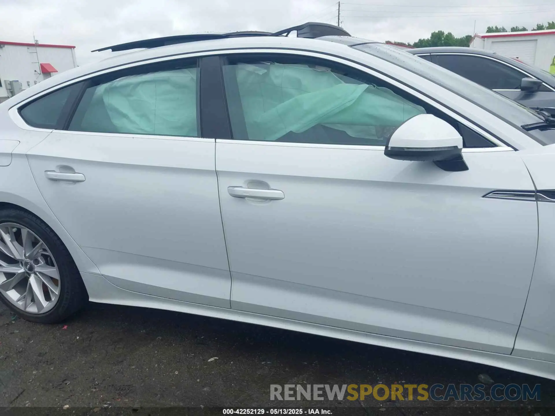 13 Photograph of a damaged car WAUCNCF51LA003763 AUDI A5 SPORTBACK 2020