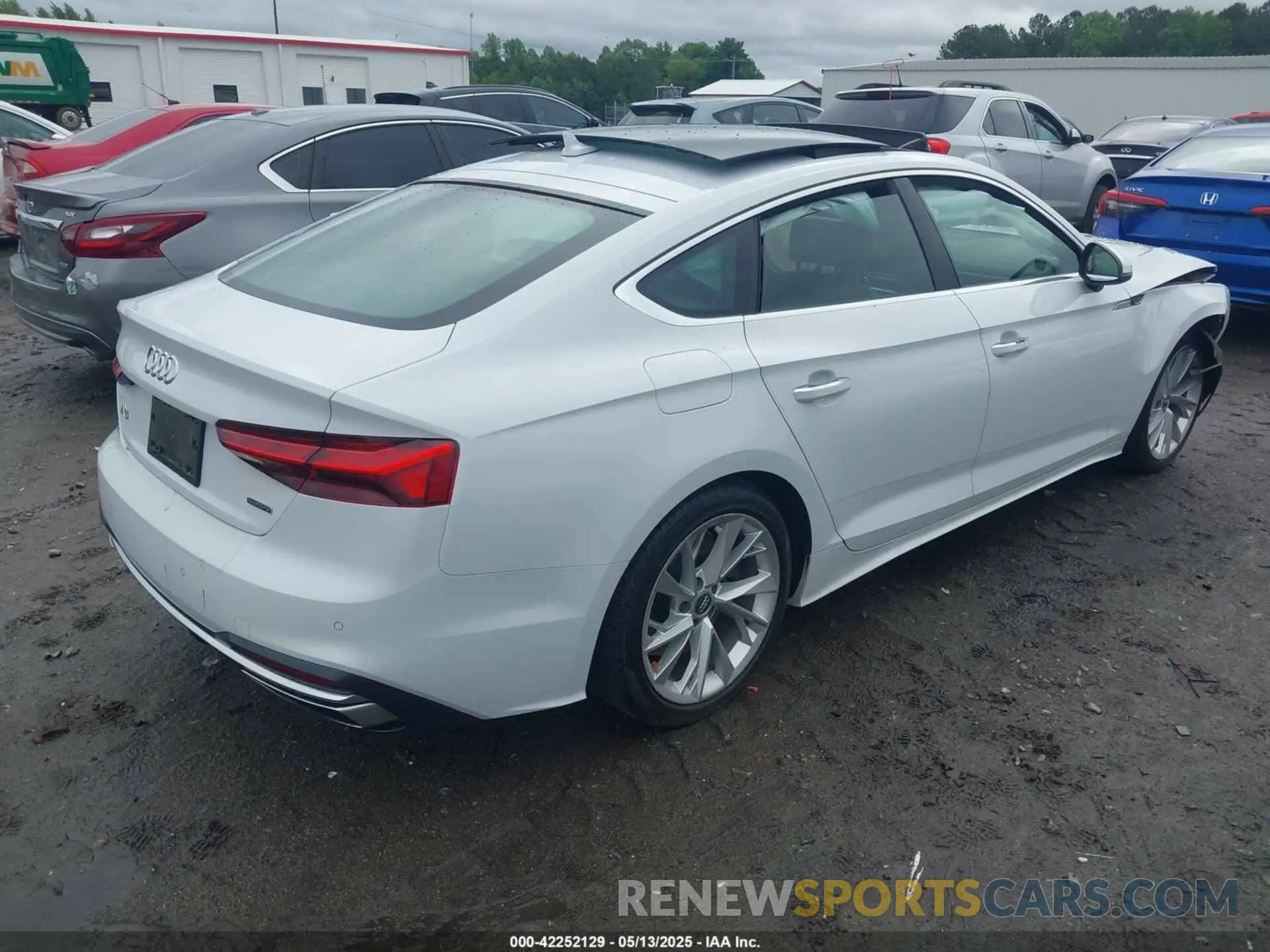 4 Photograph of a damaged car WAUCNCF51LA003763 AUDI A5 SPORTBACK 2020