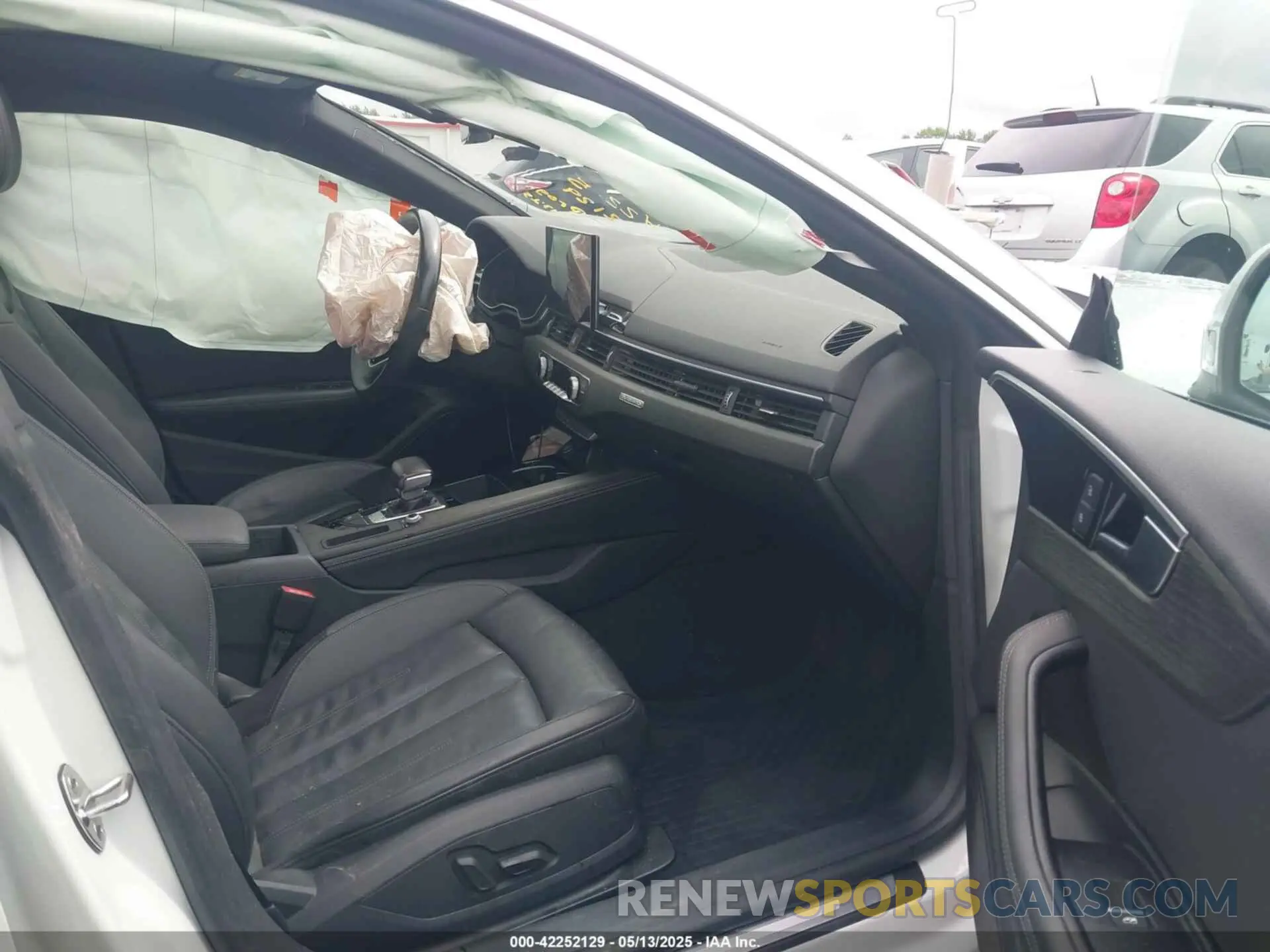 5 Photograph of a damaged car WAUCNCF51LA003763 AUDI A5 SPORTBACK 2020