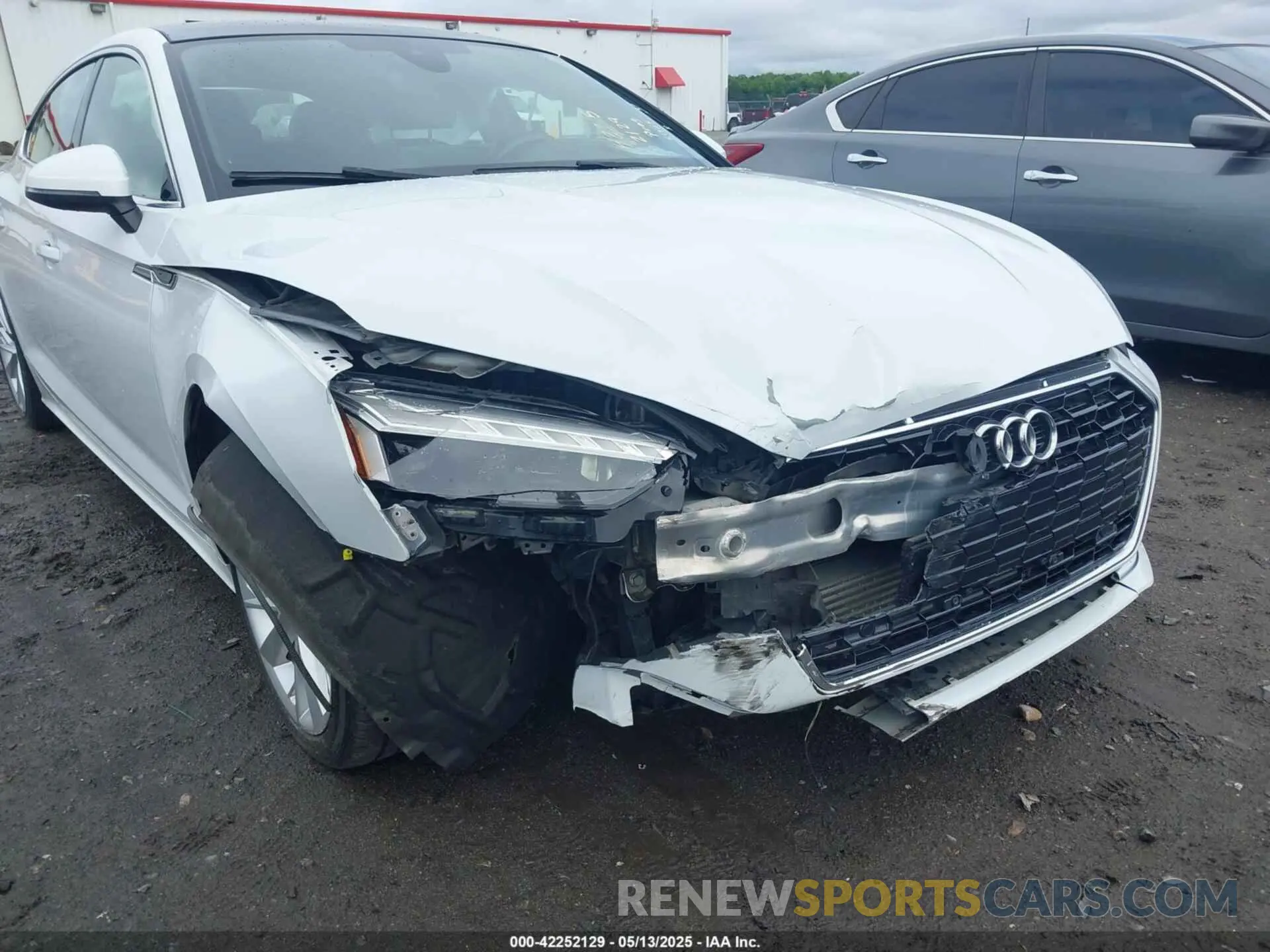 6 Photograph of a damaged car WAUCNCF51LA003763 AUDI A5 SPORTBACK 2020