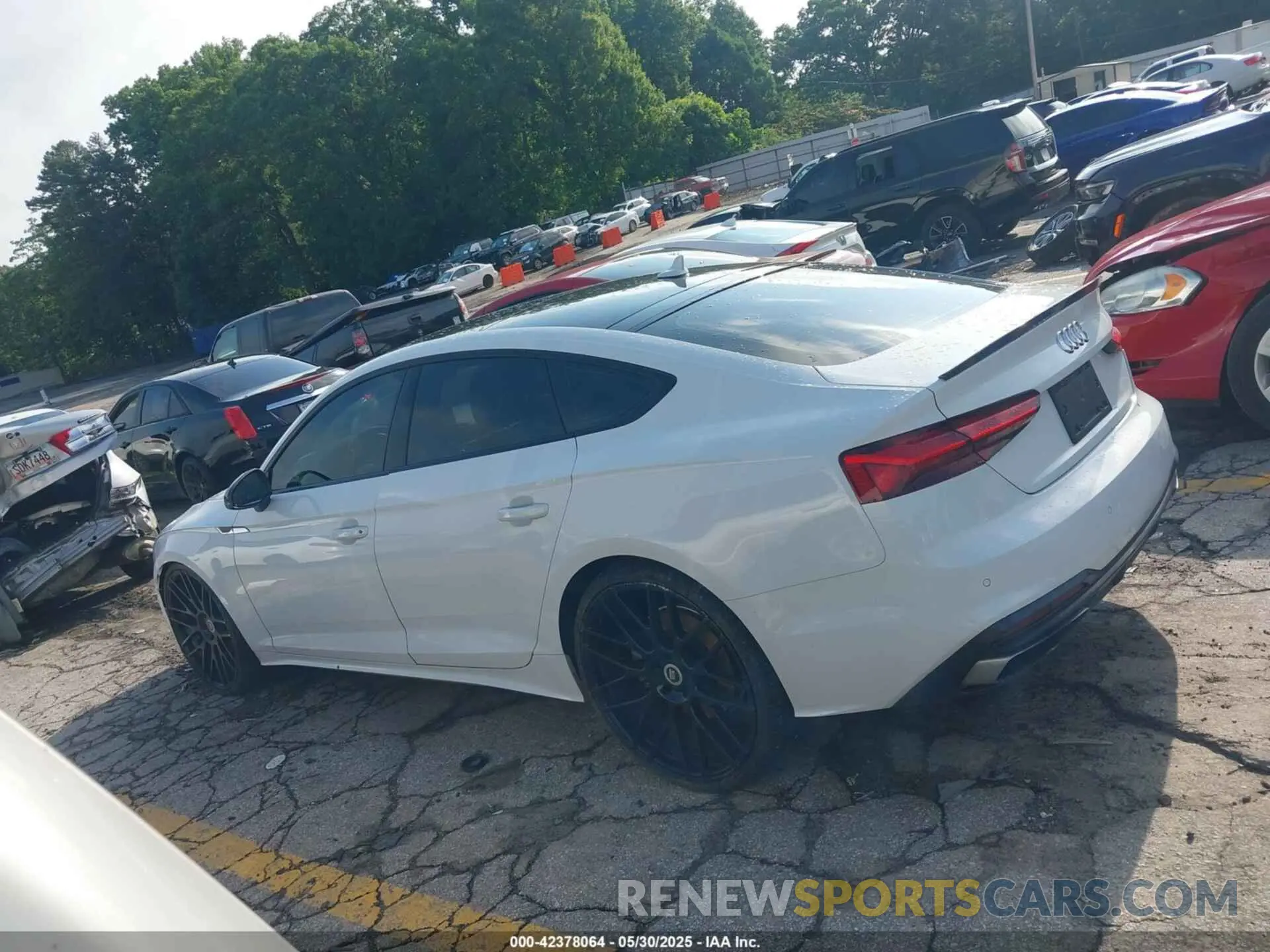 13 Photograph of a damaged car WAUCNCF59LA021508 AUDI A5 SPORTBACK 2020